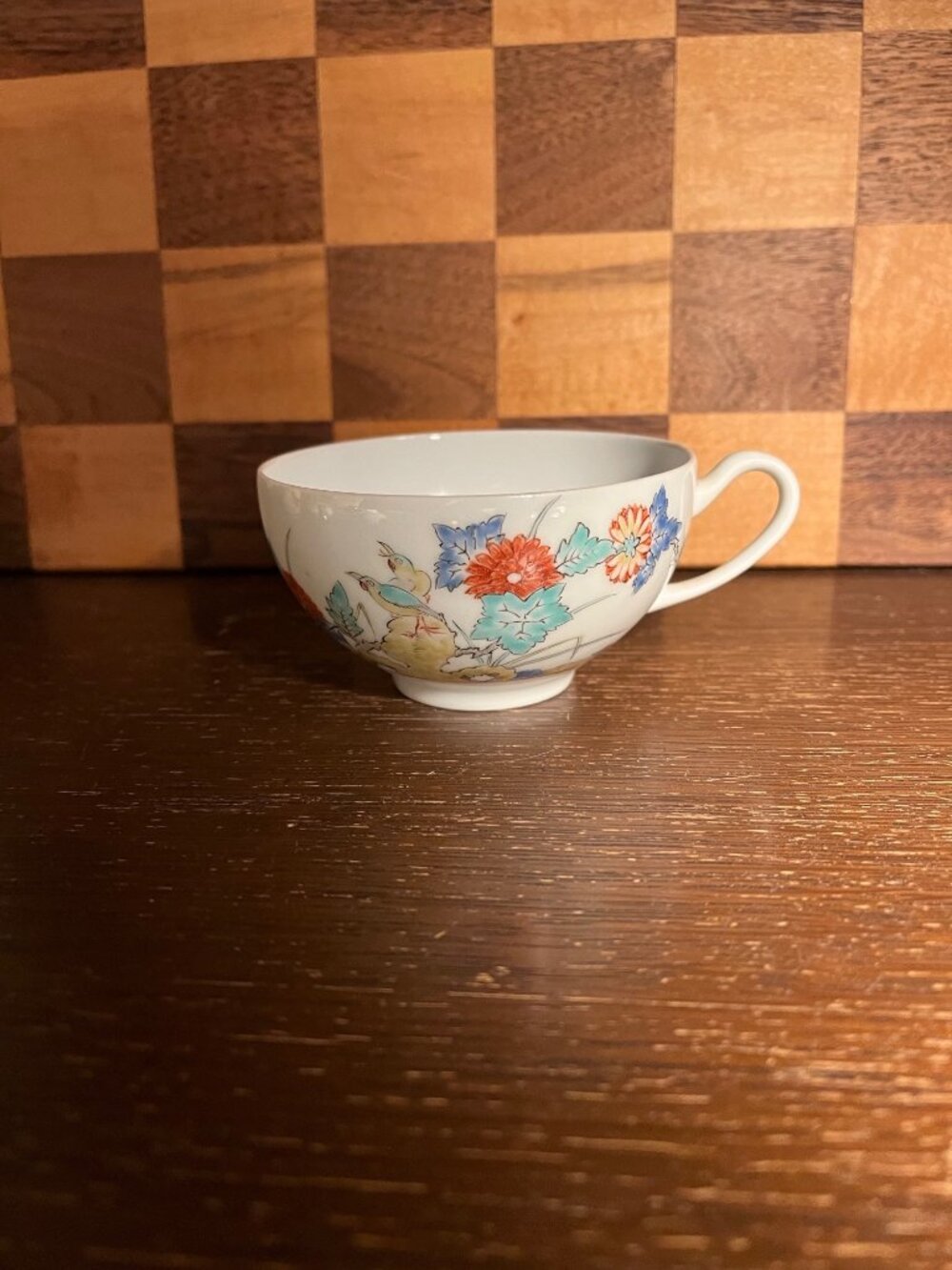 Chinese Porcelain Tea Cup Floral Design with Birds